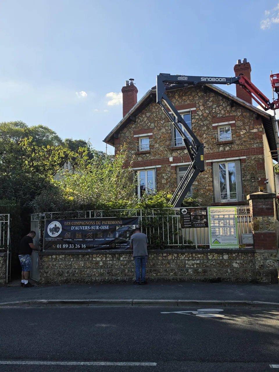 Une maison en meulière — [À COMPLÉTER : commune du chantier]